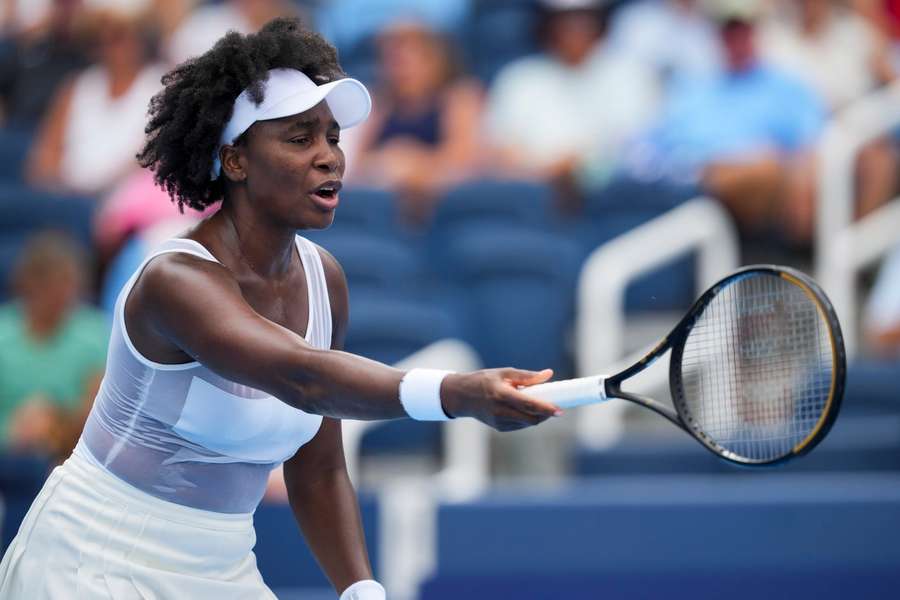 Venus Williams kończy grę w Cincinnati na pierwszej rundzie, Bouzas Maneiro skuteczniejsza