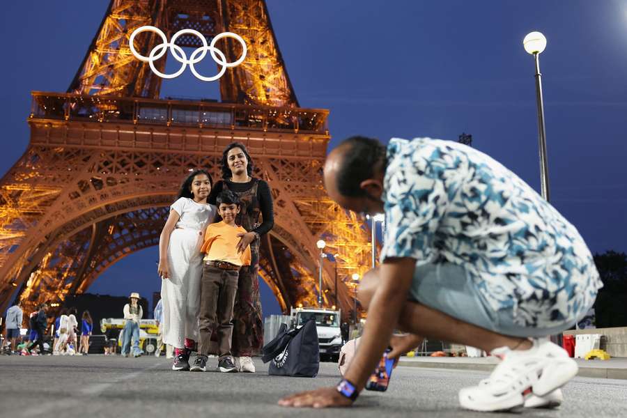 Várias famílias desfavorecidas têm sofrido com os Jogos Olímpicos em Paris