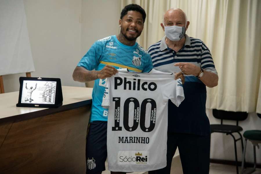 Marinho fez mais de 100 jogos com a camisa do Santos