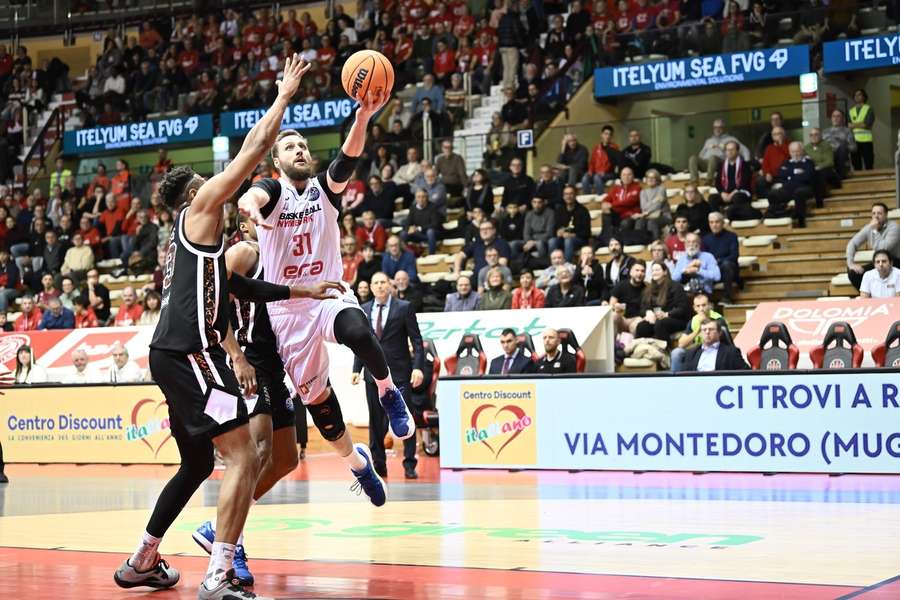 Nymburk první zápas čtvrtfinále prohrál.