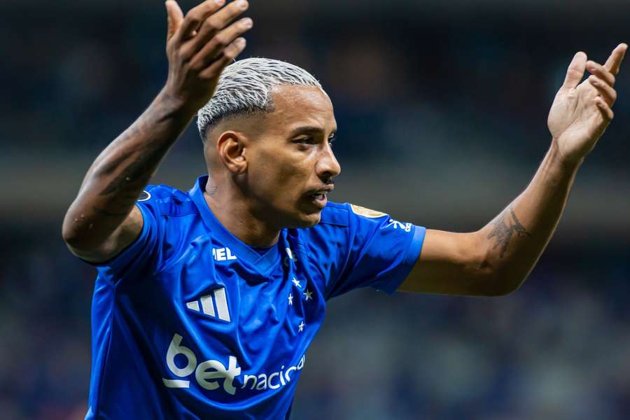 Matheus Pereira é o maestro do Cruzeiro no jogo