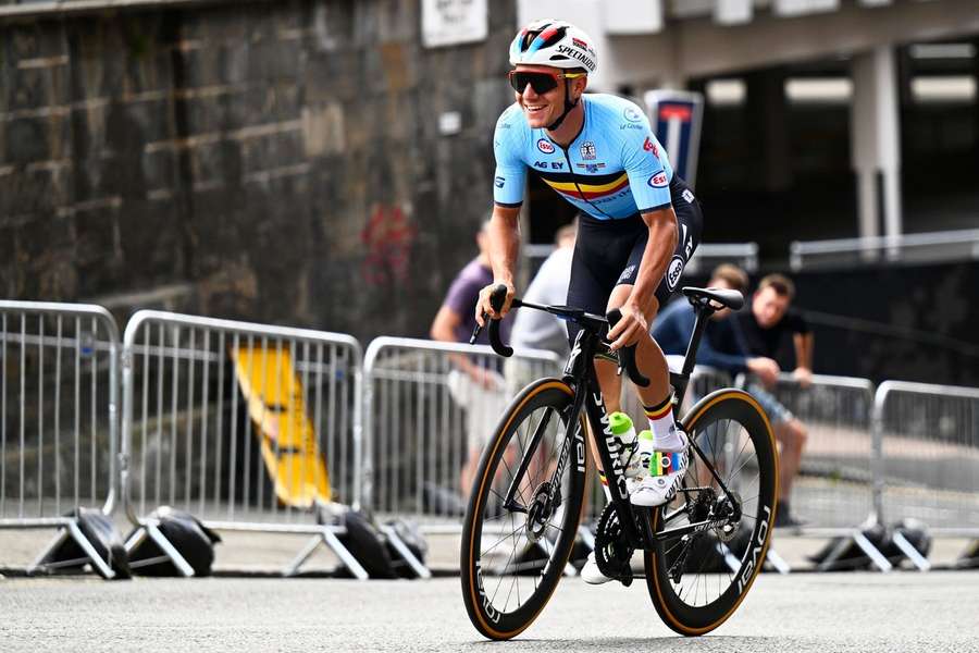 Remco Evenepoel foi esta quarta-feira a única das figuras da 50.ª Volta ao Algarve em bicicleta