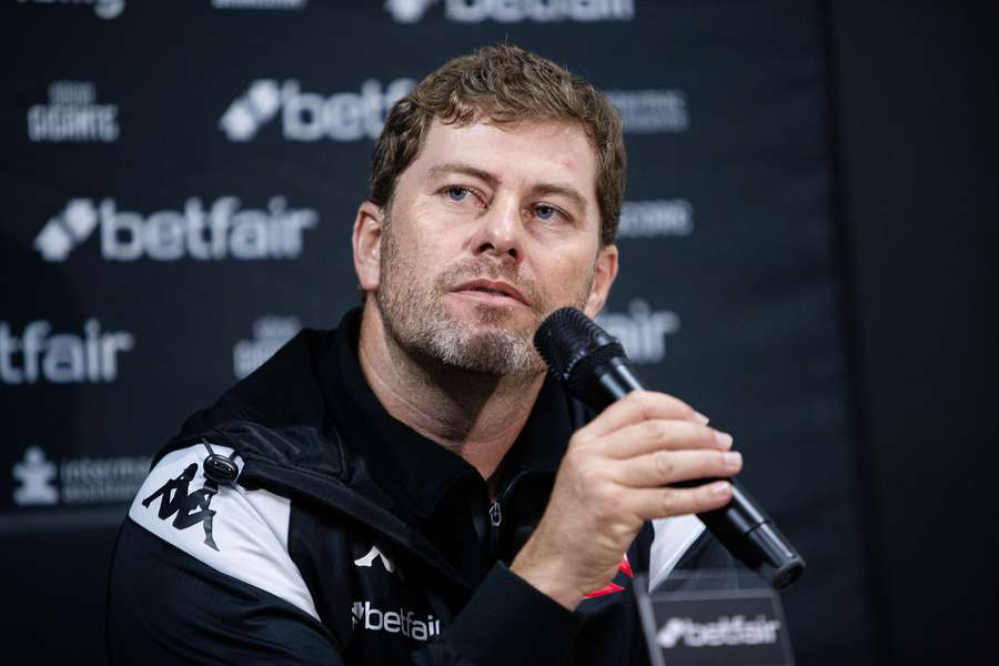 Situação de Paiva se tornou insustentável no comando do Vasco