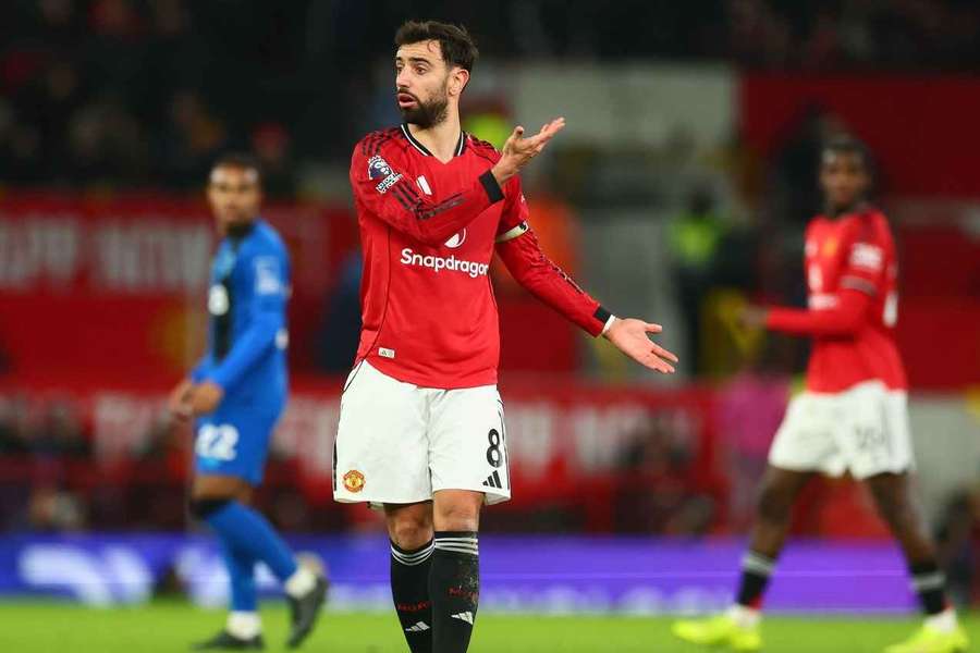 Part 2! Fernandes lists three leagues he fancies if he must leave Man Utd