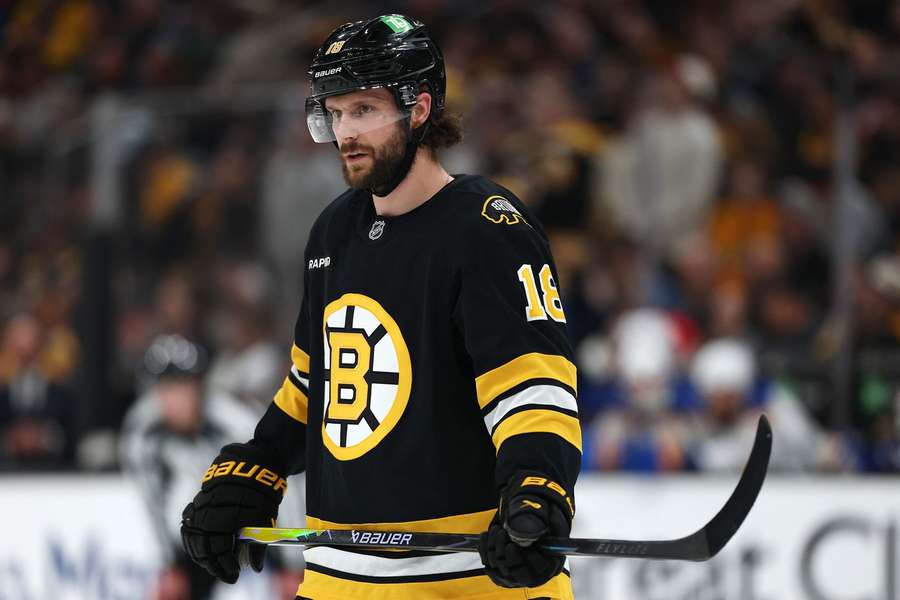 Pavel Zacha v dresu Bostonu. Pavel Zacha v dresu Bostonu.