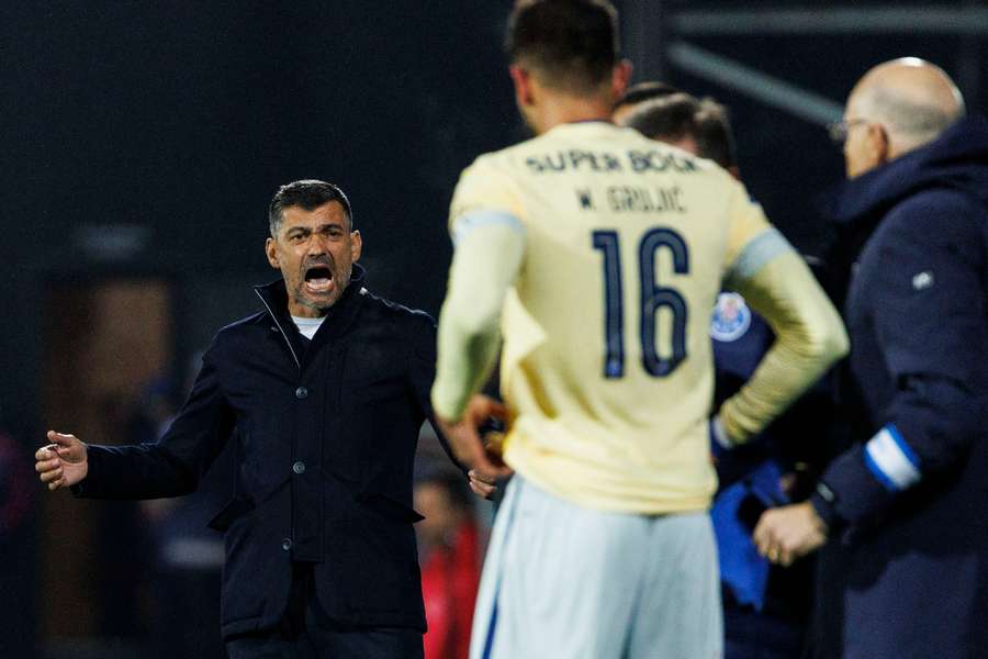 Sérgio Conceição procura dar ao FC Porto a primeira Taça da Liga da sua história