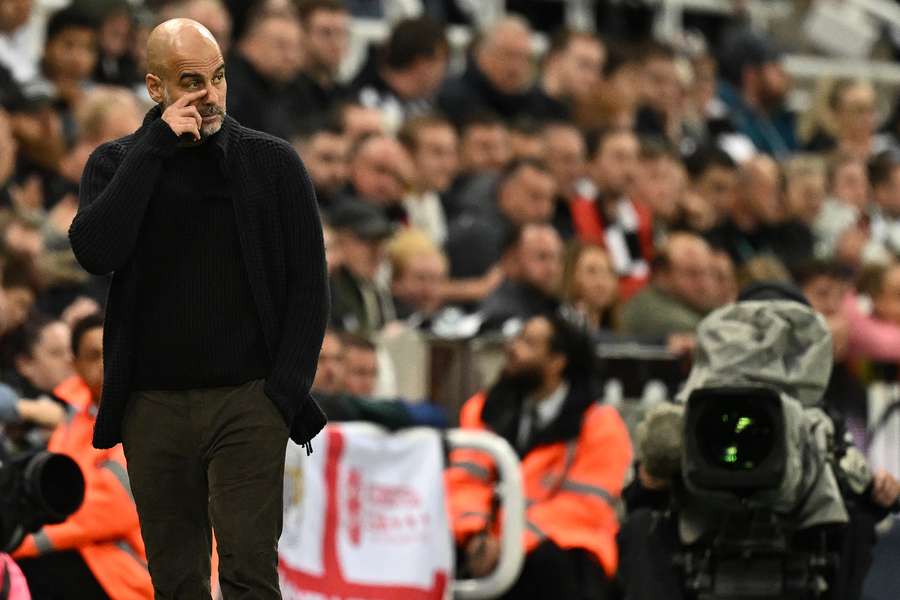 Guardiola não fez as cinco substituições que poderia fazer na partida