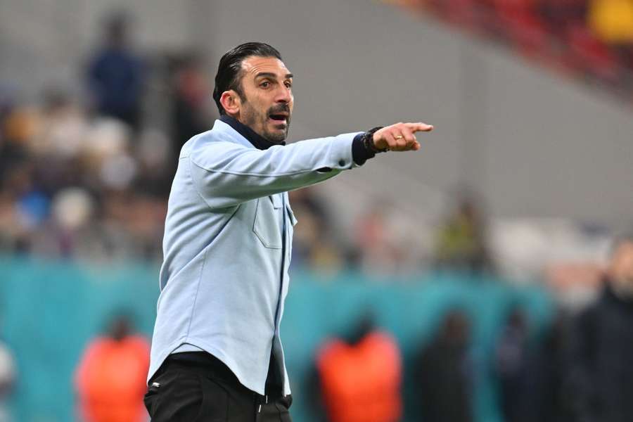 Elias Charalambous Elias Charalambous