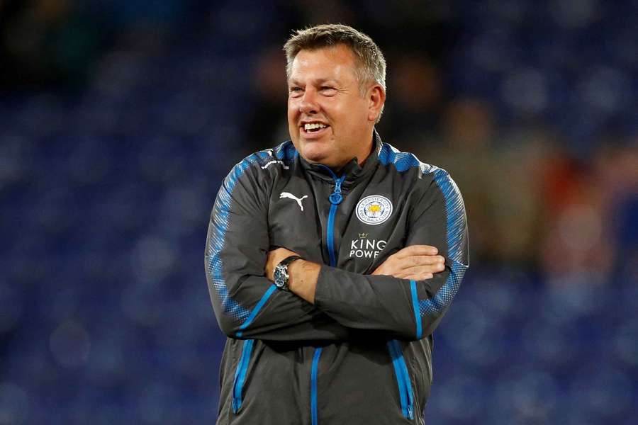 Shakespeare fungerede som Claudio Ranieris assistent under Leicester Citys bemærkelsesværdige Premier League-titel.