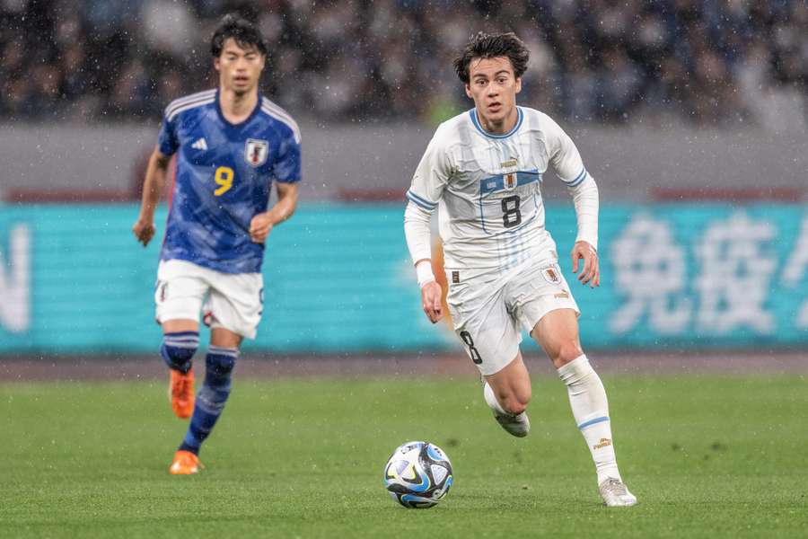 Uruguai vai fechar passagem pela Ásia contra algoz Coreia do Sul