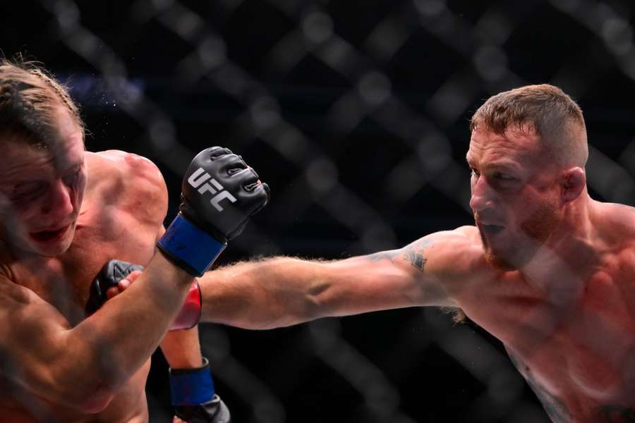 Gaethje outlasts Pimblett in Las Vegas