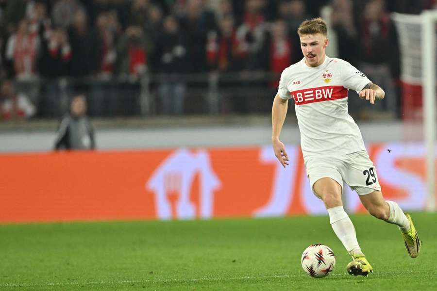 Jeltsch wird wohl noch länger im Stuttgarter Trikot zu sehen sein Jeltsch wird wohl noch länger im Stuttgarter Trikot zu sehen sein