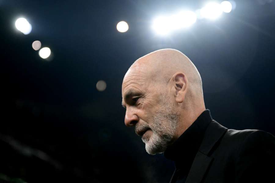 Inter Scudetto, Milan rozczarowany: piłkarze opuszczają boisko ze spuszczonymi głowami, Pioli rekordzistą w derbowych porażkach