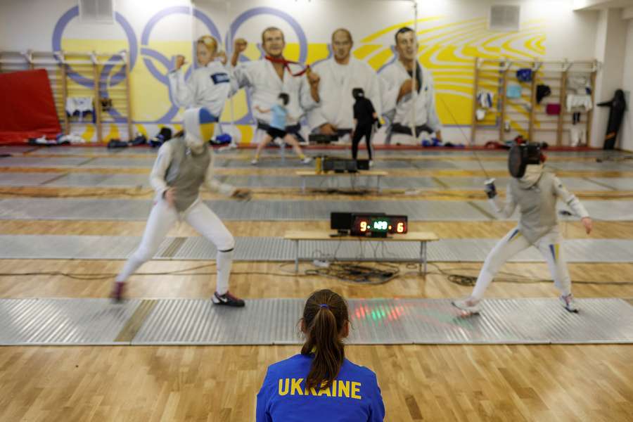 Ukraine fencers unite behind federation's boycott call