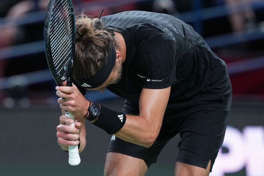 Alexander Zverev kämpfte in Shanghai mit Gegner und Hitze