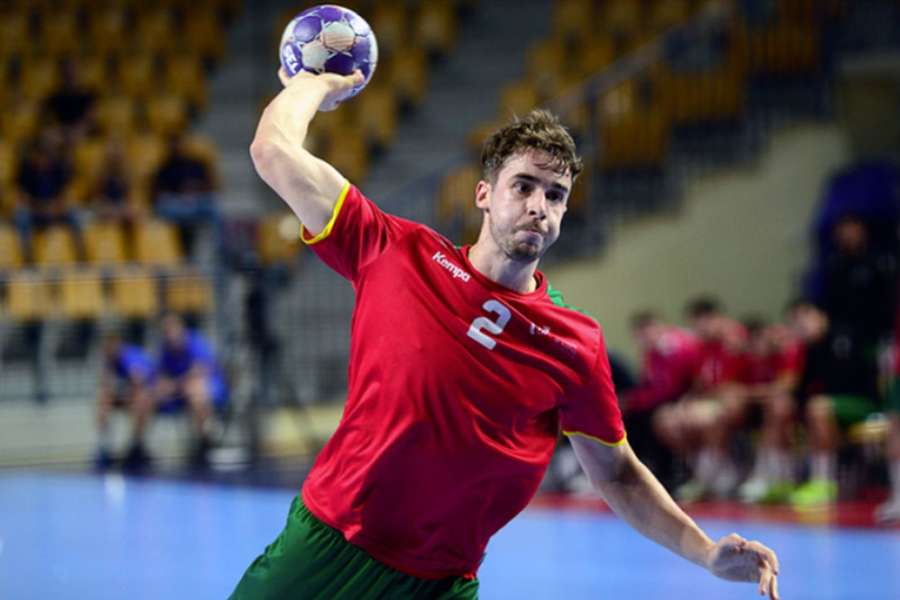 Portugal segue invicto na liderança do torneio