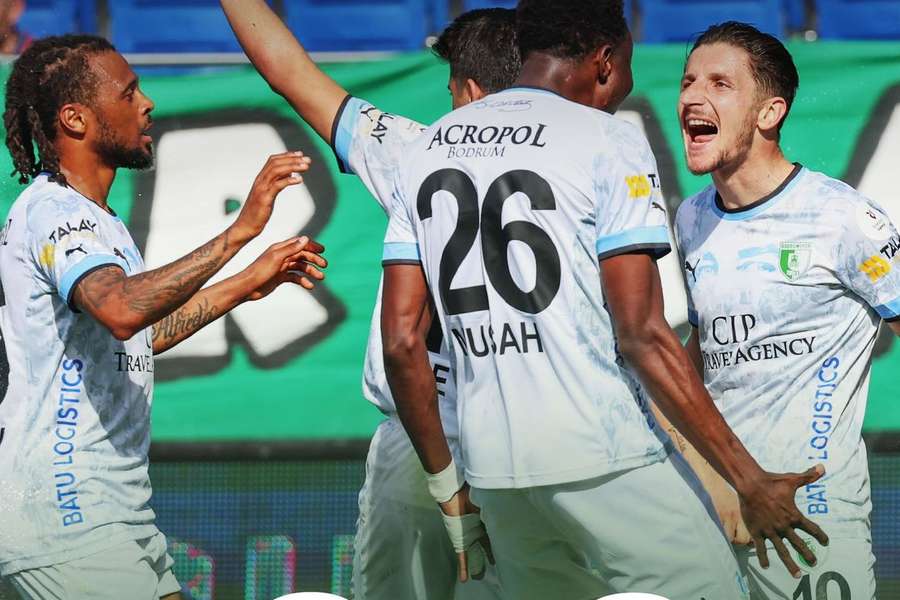 A festa dos jogadores do Bodrumspor de José Morais