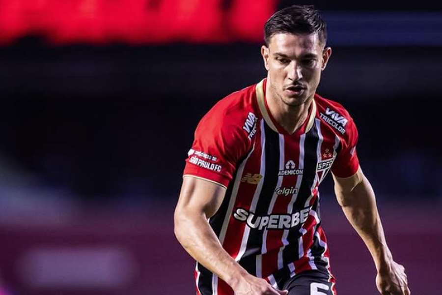 Cédric Soares, lateral-direito português de 33 anos