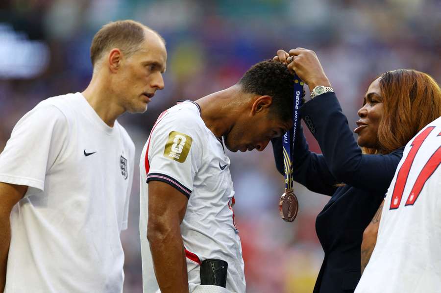 Tuchel (l.) vor dem Erhalt seiner Medaille Tuchel (l.) vor dem Erhalt seiner Medaille