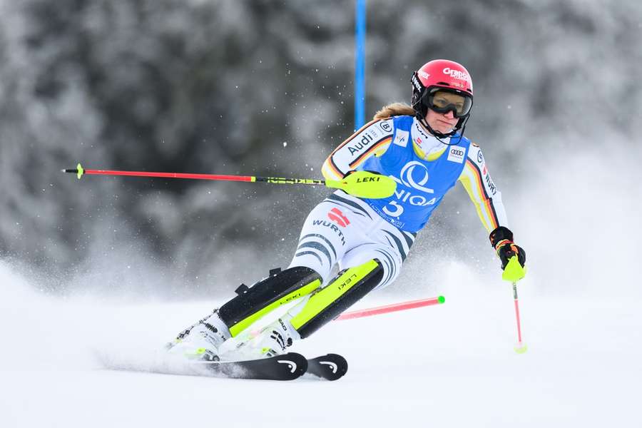 Nemecká lyžiarka dosiahla v Česku kariérny míľnik.