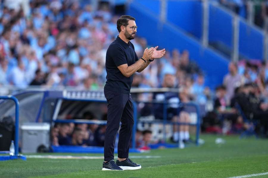 Bordalás dirige un partido