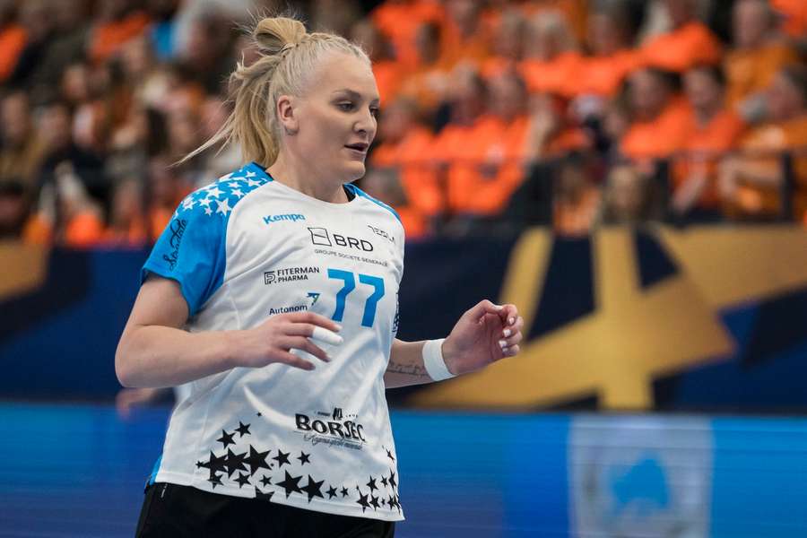 Crina Pintea Crina Pintea