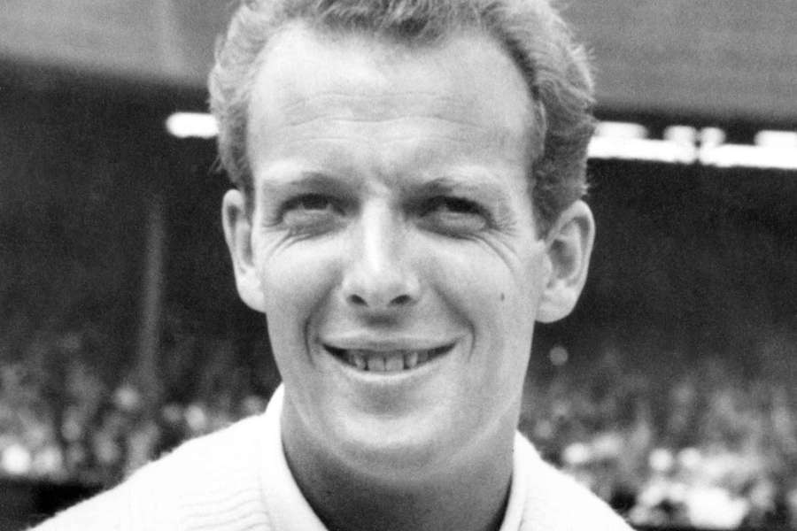 Fred Stolle en 1963 à Wimbledon.