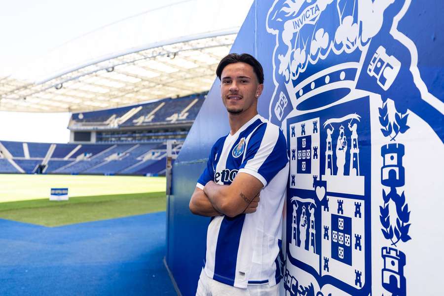 Yoan Pereira renovou até junho de 2031 Yoan Pereira renovou até junho de 2031