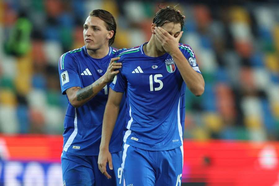 Mateo Retegui und Pio Esposito könnten die WM einmal mehr vom Sofa verfolgen müssen. Mateo Retegui und Pio Esposito könnten die WM einmal mehr vom Sofa verfolgen müssen.