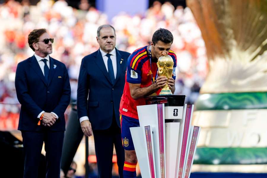 Rodri, con la Copa del Mundo Rodri, con la Copa del Mundo