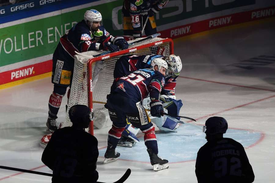 Die Eisbären müssen die dritte Niederlage am Stück hinnehmen