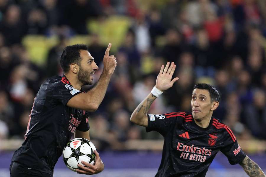 Di María i Pavlidis świętują gola Greka.