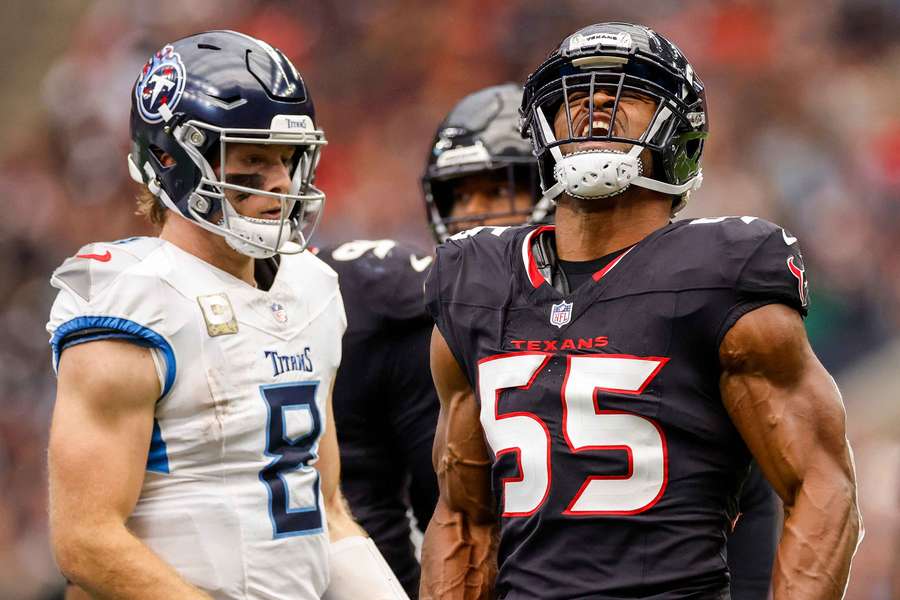 Houston Texans sign defensive Danielle Hunter to massive contract extension