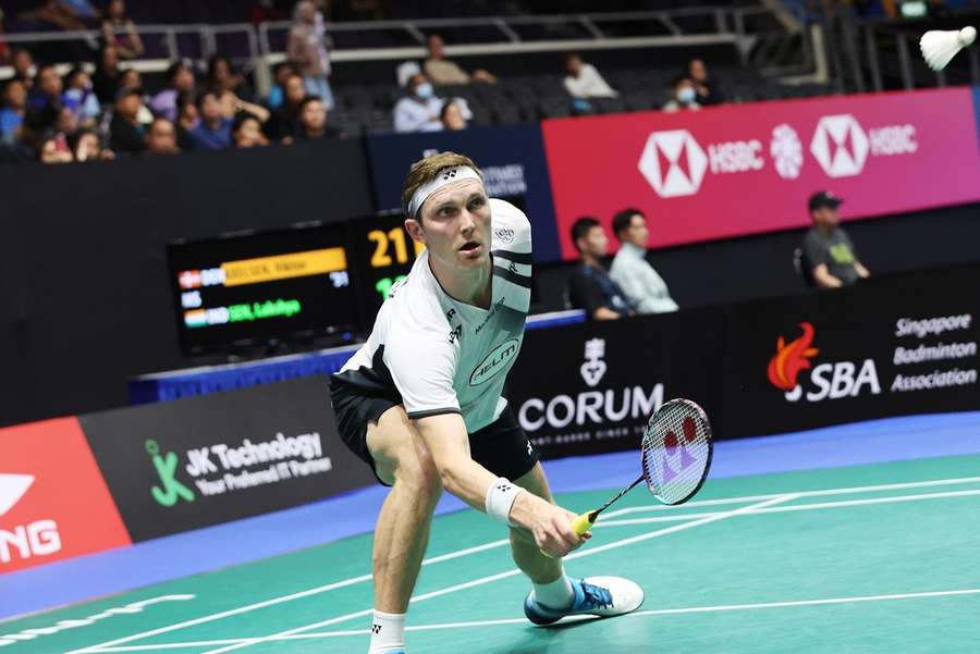 Axelsen kom ikke videre uden problemer i Singapore.