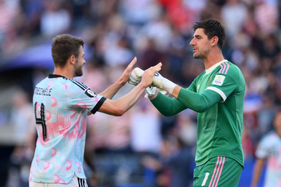 Courtois, con Bélgica Courtois, con Bélgica
