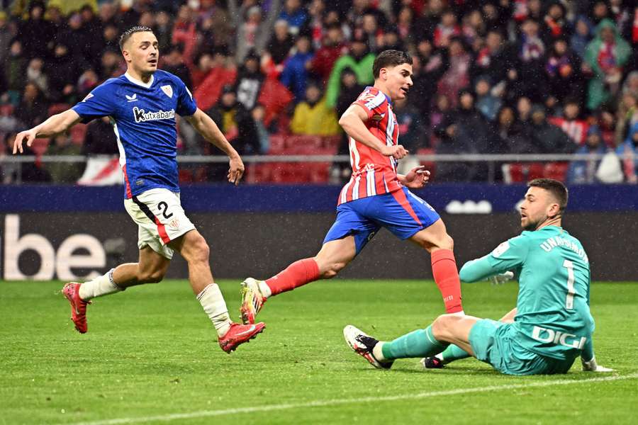 Atletico wyprzedza Real i Barcelonę po świetnym wejściu Juliana Alvareza Atletico wyprzedza Real i Barcelonę po świetnym wejściu Juliana Alvareza