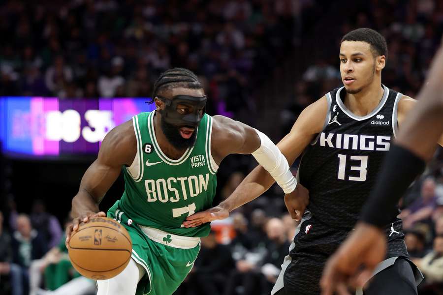 Os Celtics venceram a sensação do Oeste, Sacramento Kings