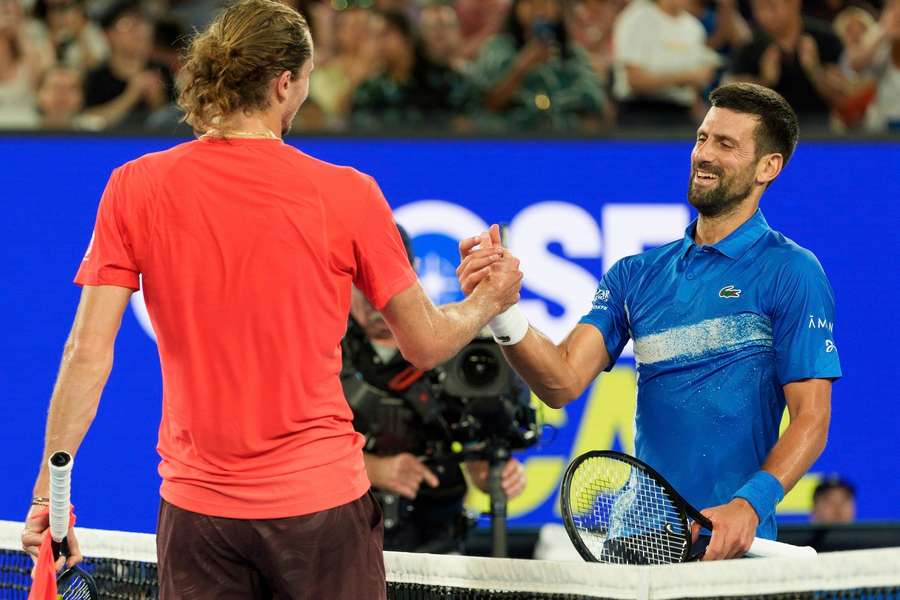 Zverev und Djokovic beim Charity Match vor den Australian Open.