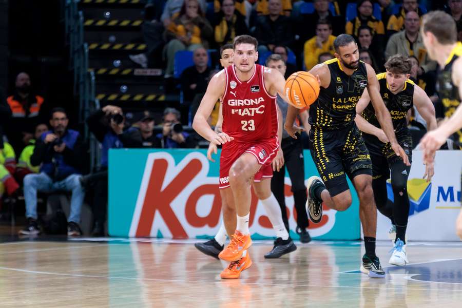 Sergi Martínez seguirá jugando en el Girona