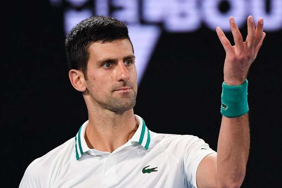 Djokovic sobe à liderança do ranking mundial