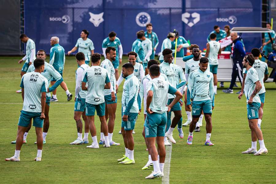 El Cruzeiro se ejercita para la reanudación del Brasileirao