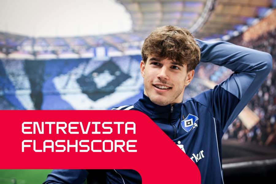 Luka Vuskovic a falar durante uma entrevista