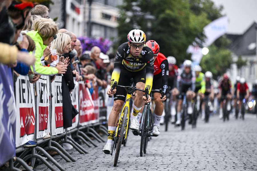 Van Aert fin-juillet.