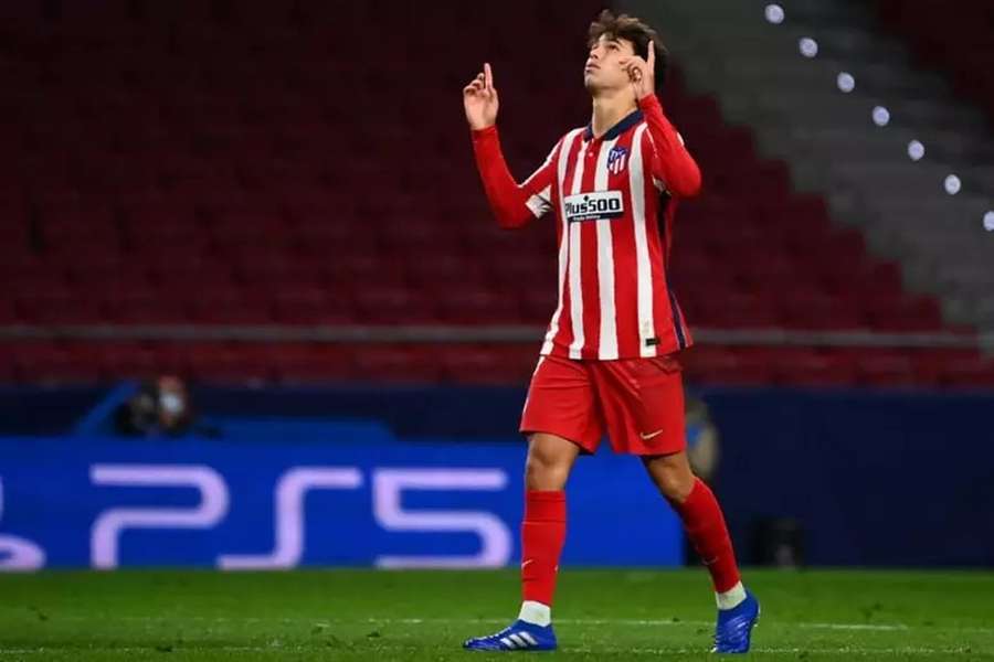 João Félix tem contrato com o Atlético Madrid até 2027 mas não entra nas contas de Diego Simeone