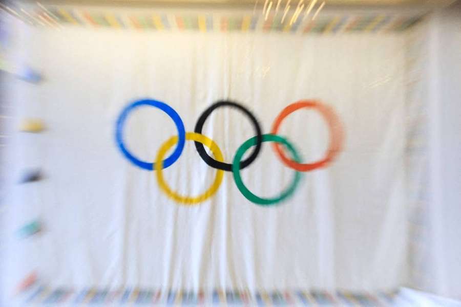 Os anéis olímpicos em Paris esta semana.