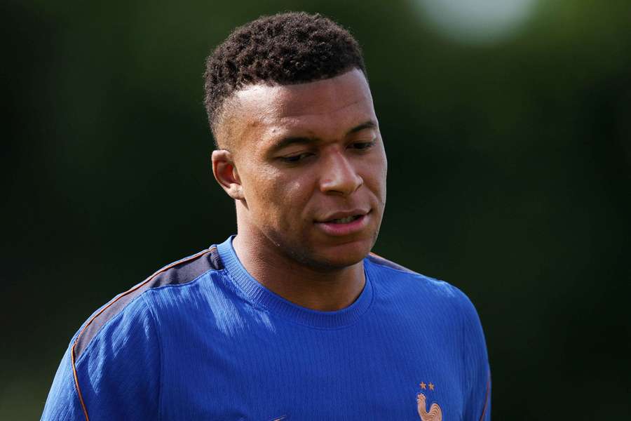 Kylian Mbappé, titular ante Irak Kylian Mbappé, titular ante Irak