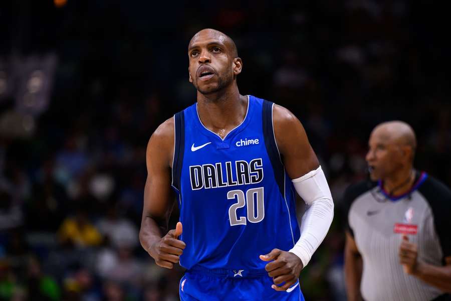 Dallas Mavericks' Kris Middleton (2026) Dallas Mavericks' Kris Middleton (2026)
