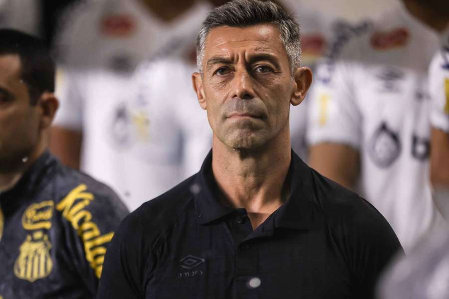 Pedro Caixinha, treinador do Santos