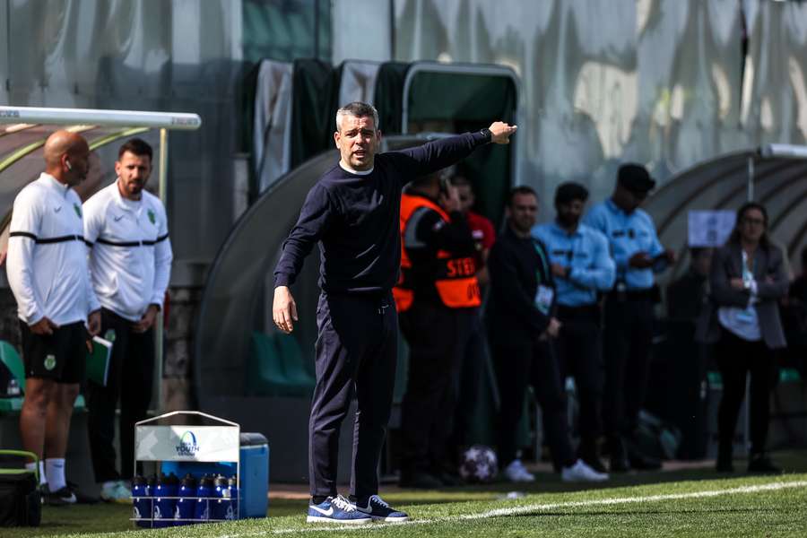 Filipe Çelikkaya no comando da Youth League