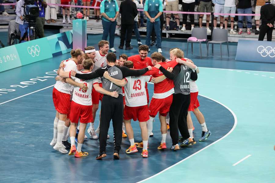 Det bliver enten til guld eller sølv for Nicolaj Jakobsens danske håndboldherrer denne søndag. Tyskland venter i OL-finalen.